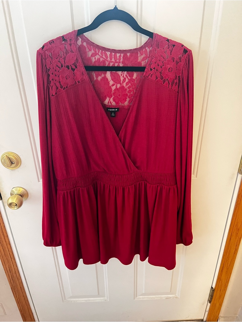 Torrid Red Lace Yoke Wrap Peplum Top Size 4